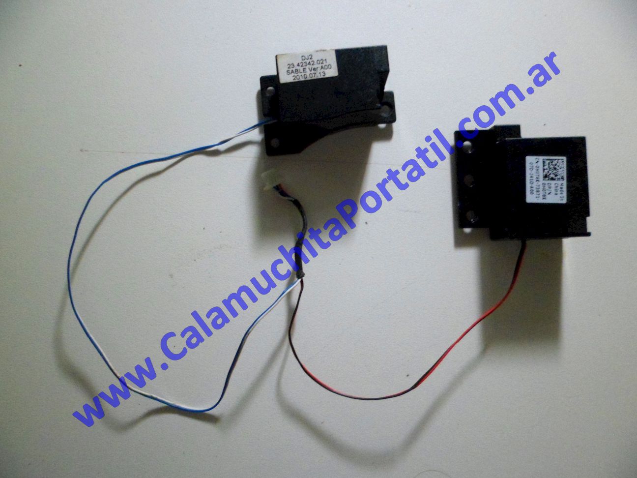 Parlantes Dell Inspiron M5030 - P07F
