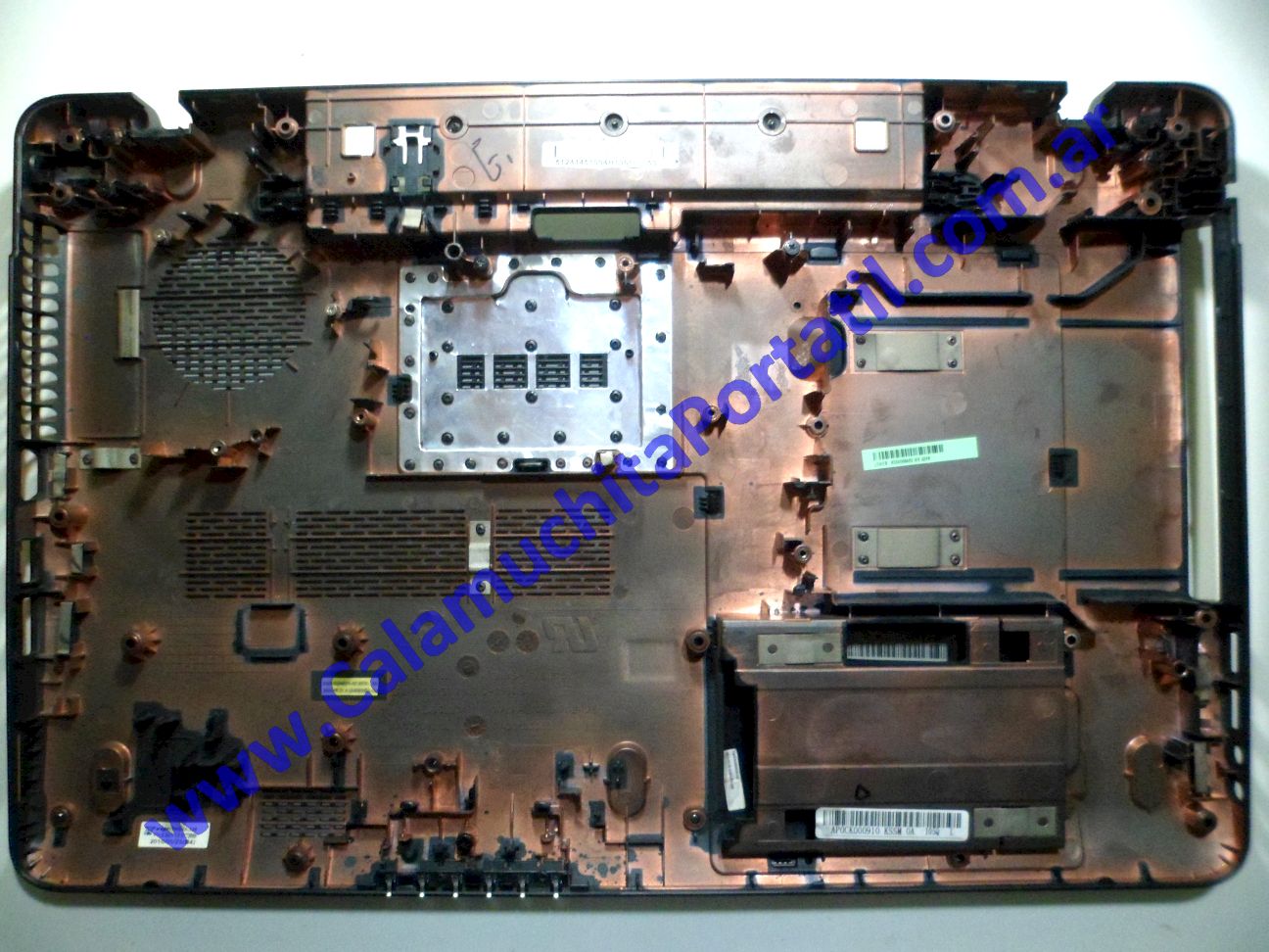 Carcasa Base Toshiba Satellite L675D-S7016 - PSK3JU