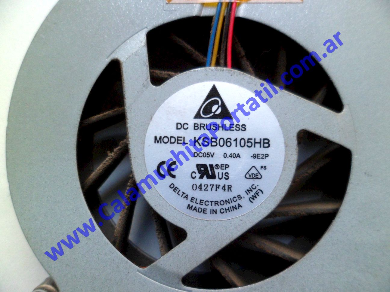 Cooler C/Disipador Commodore KE-8327-MB