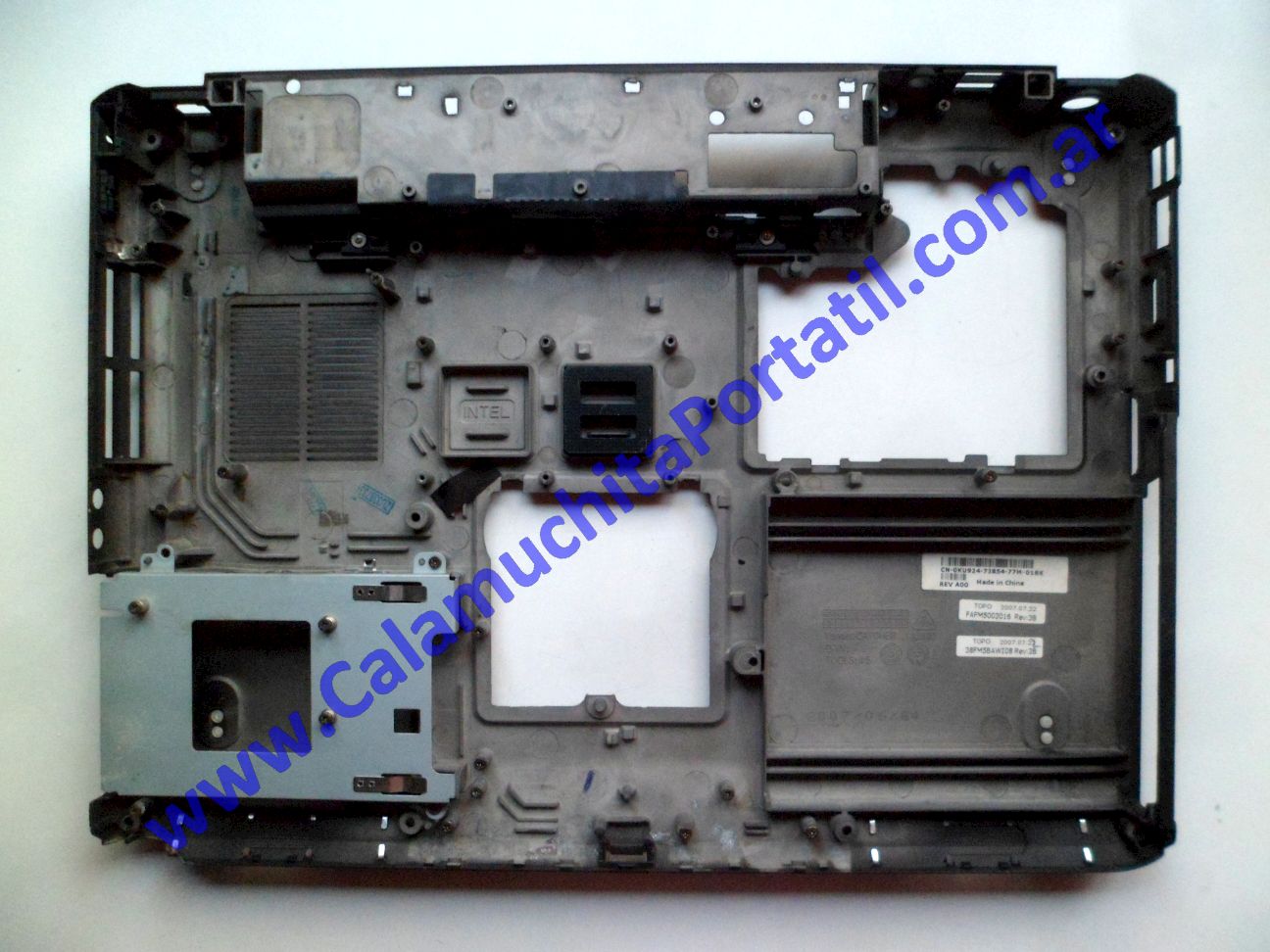 Carcasa Base Dell Inspiron 1521 - PP22L